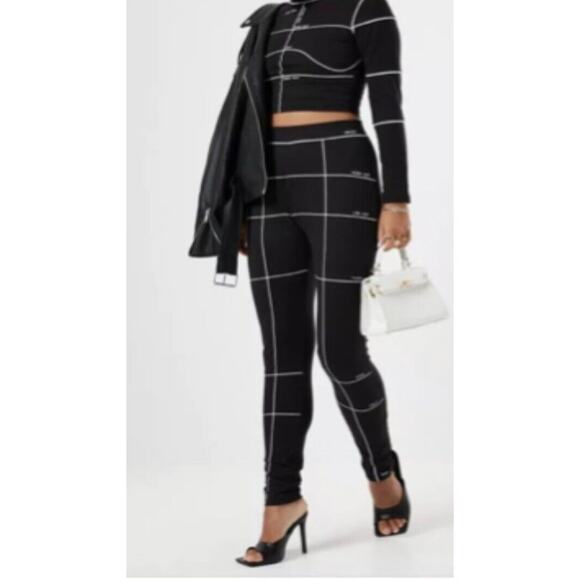 Missguided Lissy Roddy Cropped Black Leggings Size 2 - Picture 1 of 9